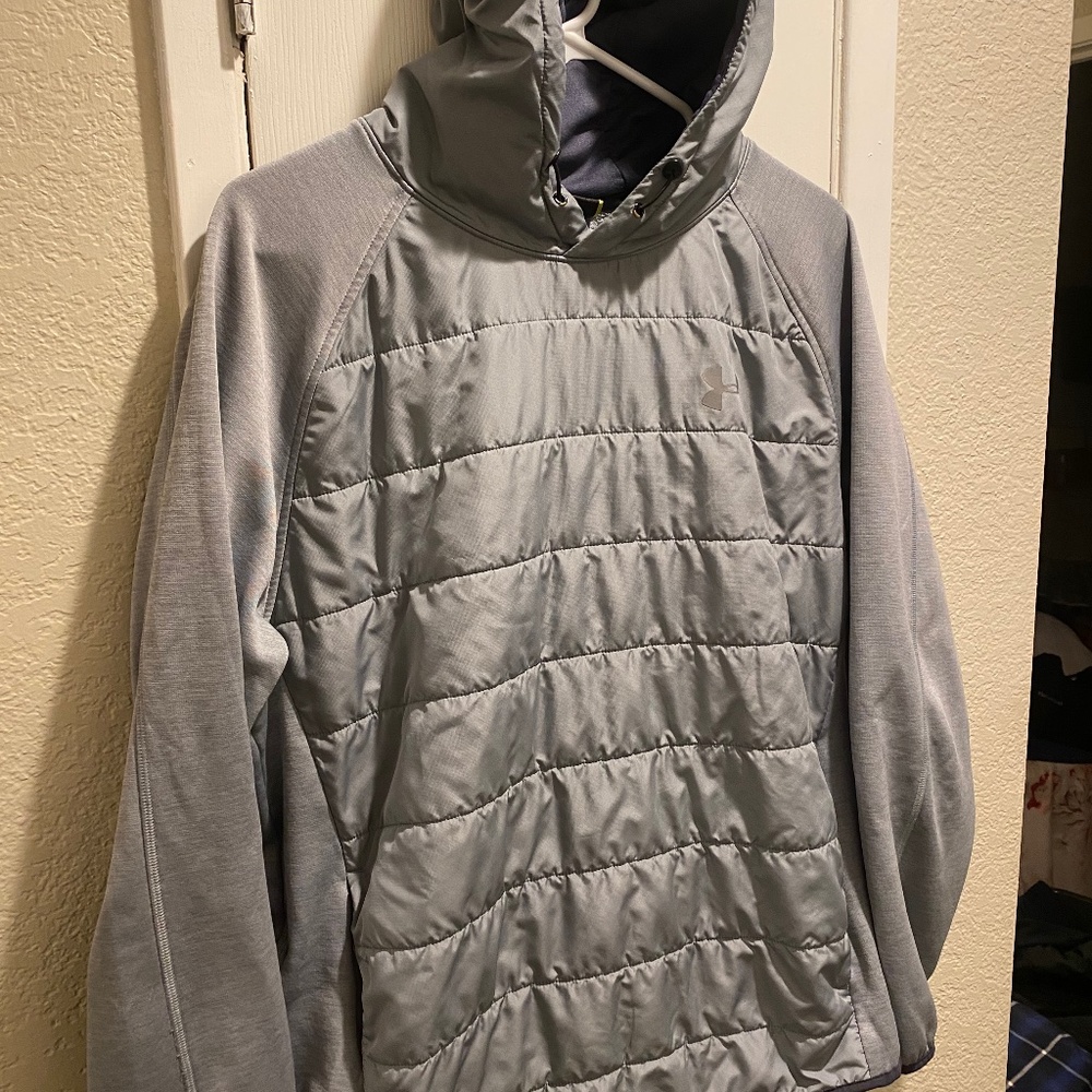 Under armour pullover hooded sweatshirt